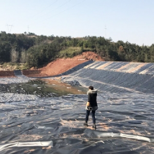 尾礦庫防滲膜